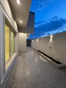 دور للبيع في مخطط الشروق (1)